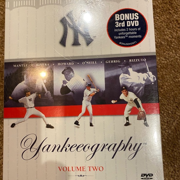 N.Y. Yankees DVD’s collection, 100 years of Yankees, yankeeography volume 1 & 2. - Picture 6 of 12